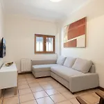 Host Wise - Spacious Duplex House - Jacuzzi & Terrace Semesterbostad Oporto