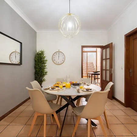 Casa de Férias Host Wise - Spacious Duplex House - Jacuzzi & Terrace Porto