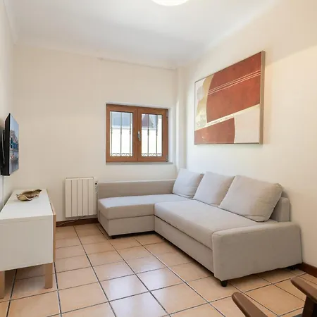 Host Wise - Spacious Duplex House - Jacuzzi & Terrace Holiday home Porto