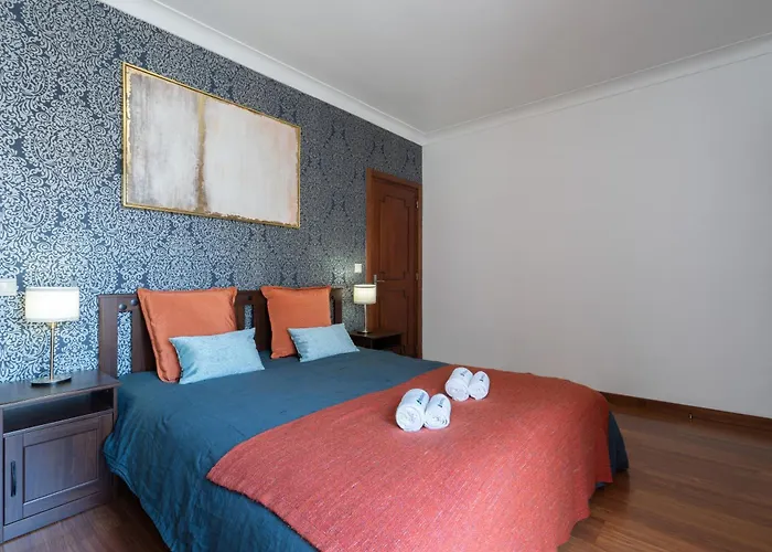 Host Wise - Spacious Duplex House - Jacuzzi & Terrace * بورتو